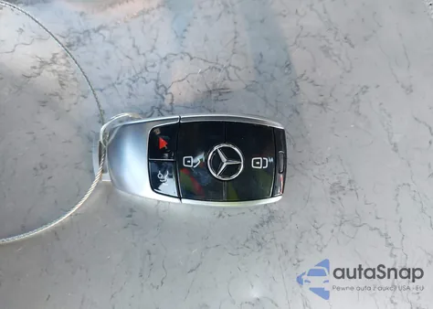 2019 Mercedes-Benz E 300 from USA, damaged, VIN WDDZF4JB0KA646249